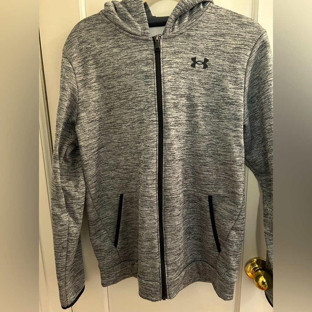 Under Armour boys xl fleece full zip